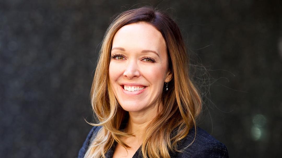 Headshot of carrie weaver founder of silver branch consulting